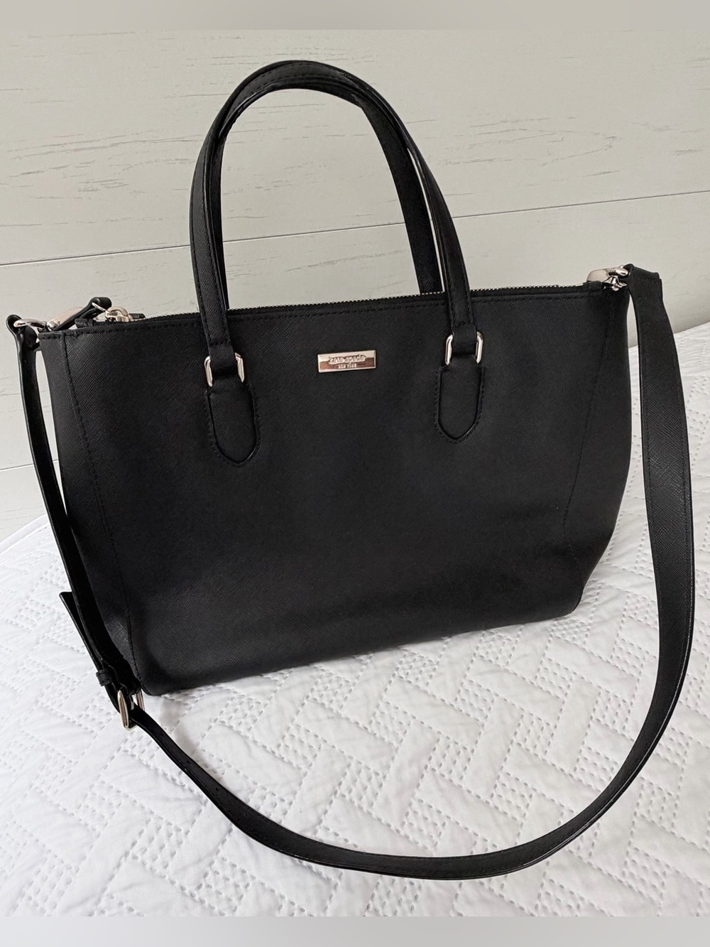 Kate Spade Cross Body Handbag Purse Detachable Strap Black